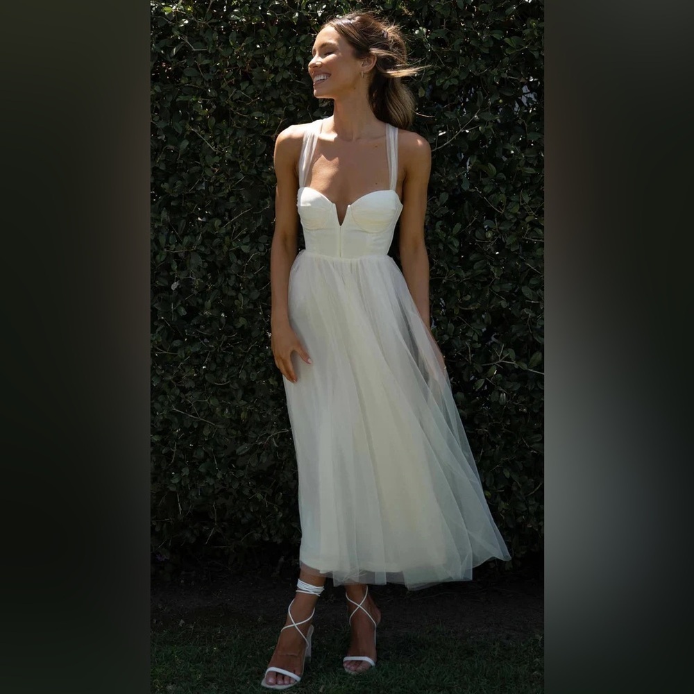 NWT Hello Molly Tulle Skirt Cream Midi Corset Bodice Tie Back Bridal Midi Dress - Picture 17 of 17